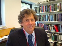Dr Derek Kennedy